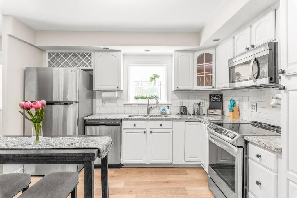 Spotless 4Br Near Clt Uptown, Fast Wi-Fi Lejlighed Charlotte Eksteriør billede